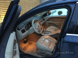 Volvo XC70 AWD 3.2 175kW