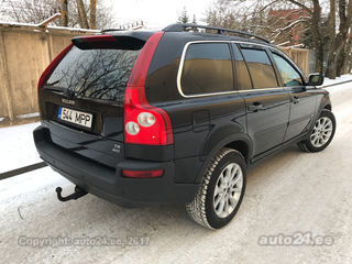 Volvo XC90 AWD Momentum 2.4 D5 136kW