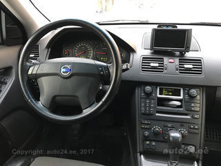 Volvo XC90 AWD Momentum 2.4 D5 136kW