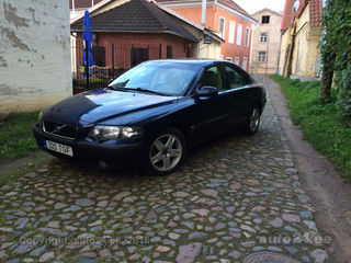 Volvo S60 2.4 D5 120kW