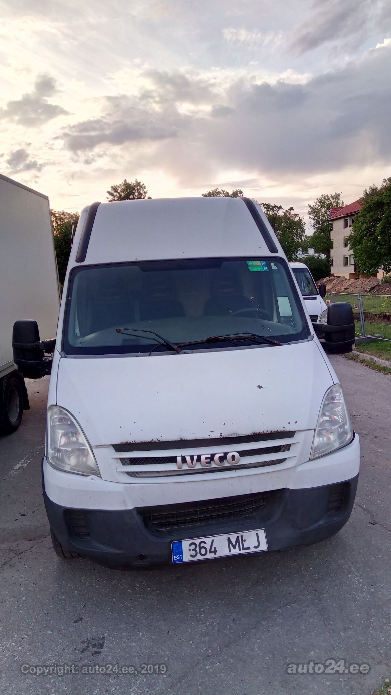 Iveco Daily 2.3 100kW - auto24.ee
